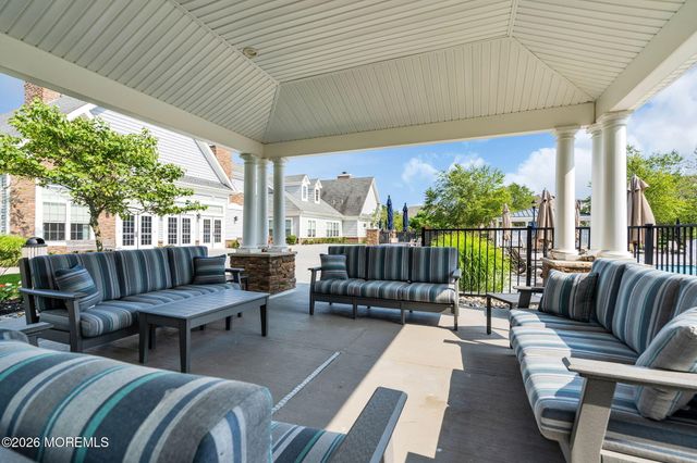 3 Raccoon Lane, Barnegat, NJ 08005