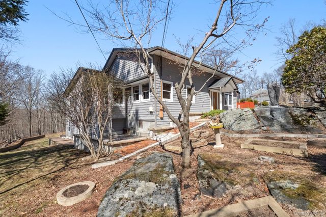21 Jackson Road, Mahopac, NY 10541
