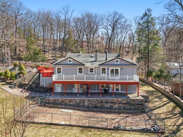 21 Jackson Road, Mahopac, NY 10541