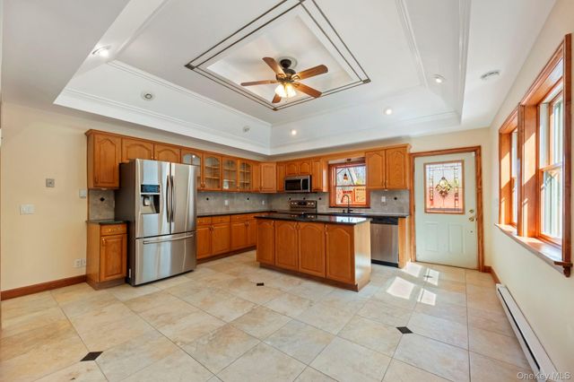 21 Jackson Road, Mahopac, NY 10541