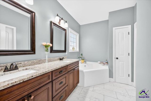 420 Southland Trail, Byron, GA 31088