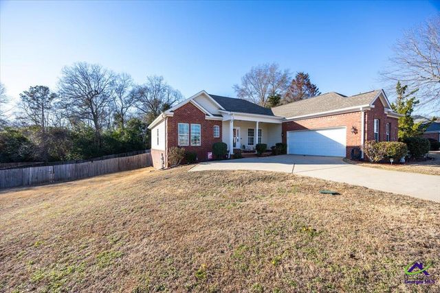 420 Southland Trail, Byron, GA 31088