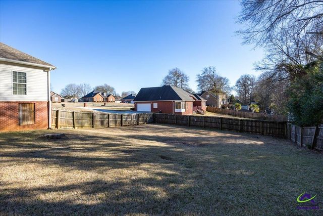 420 Southland Trail, Byron, GA 31088