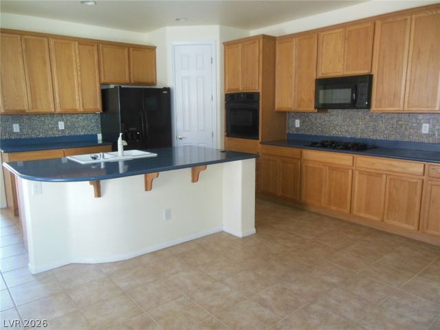 2423 Carnegie Hall Street, Las Vegas, NV 89135