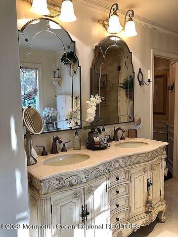 8 Judy Road, Eatontown, NJ 07724