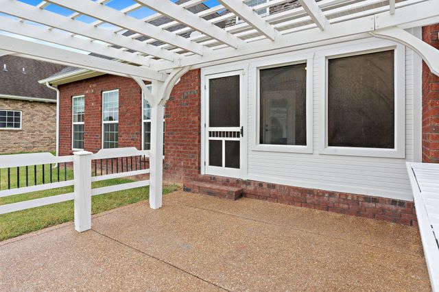 7670 Knobdate Rd, Smyrna, TN 37167