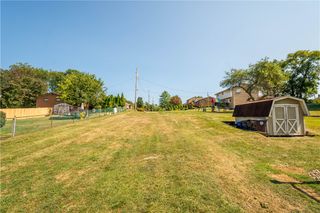 . Pinchtown Rd, Baldwin Boro, PA 15236