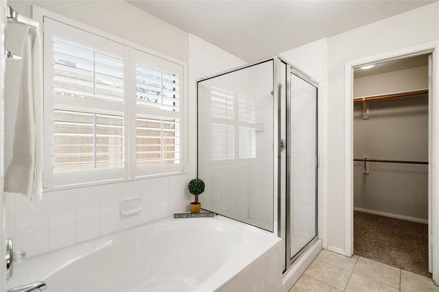 219 Spencer Landing E, La Porte, TX 77571