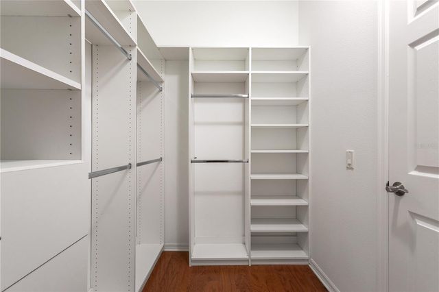 20261 RAVENS END DRIVE, Tampa, FL 33647