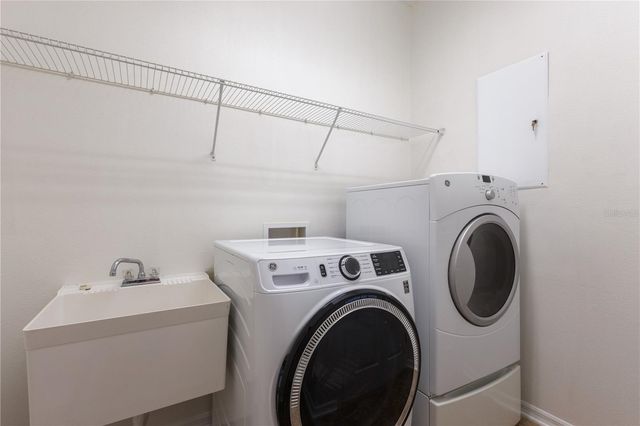 20261 RAVENS END DRIVE, Tampa, FL 33647