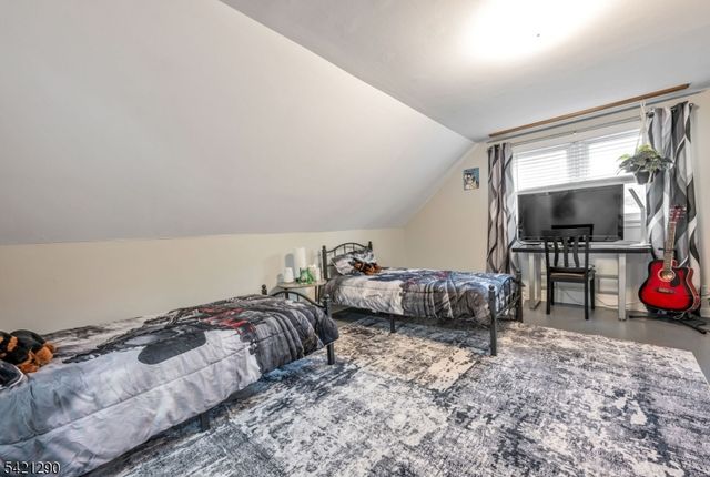 115 Claremont Ter, Wayne Twp., NJ 07470