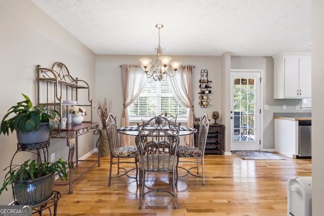 71 Hopkins Farm Drive, Adairsville, GA 30103