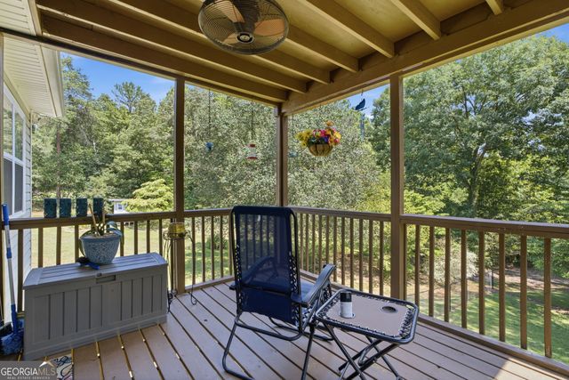 71 Hopkins Farm Drive, Adairsville, GA 30103