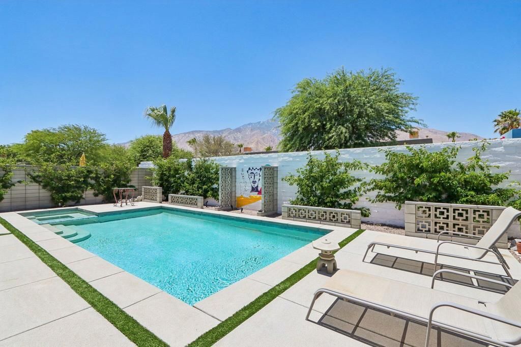 Image 37 of property listing at 3735 Taylor Drive, Palm Springs, CA 92262