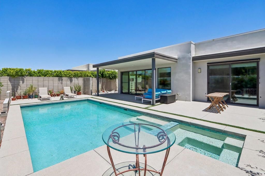 Image 39 of property listing at 3735 Taylor Drive, Palm Springs, CA 92262