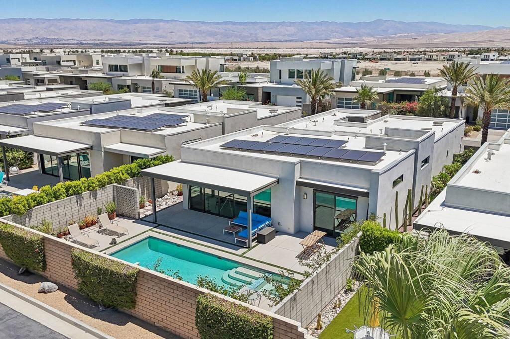 Image 44 of property listing at 3735 Taylor Drive, Palm Springs, CA 92262