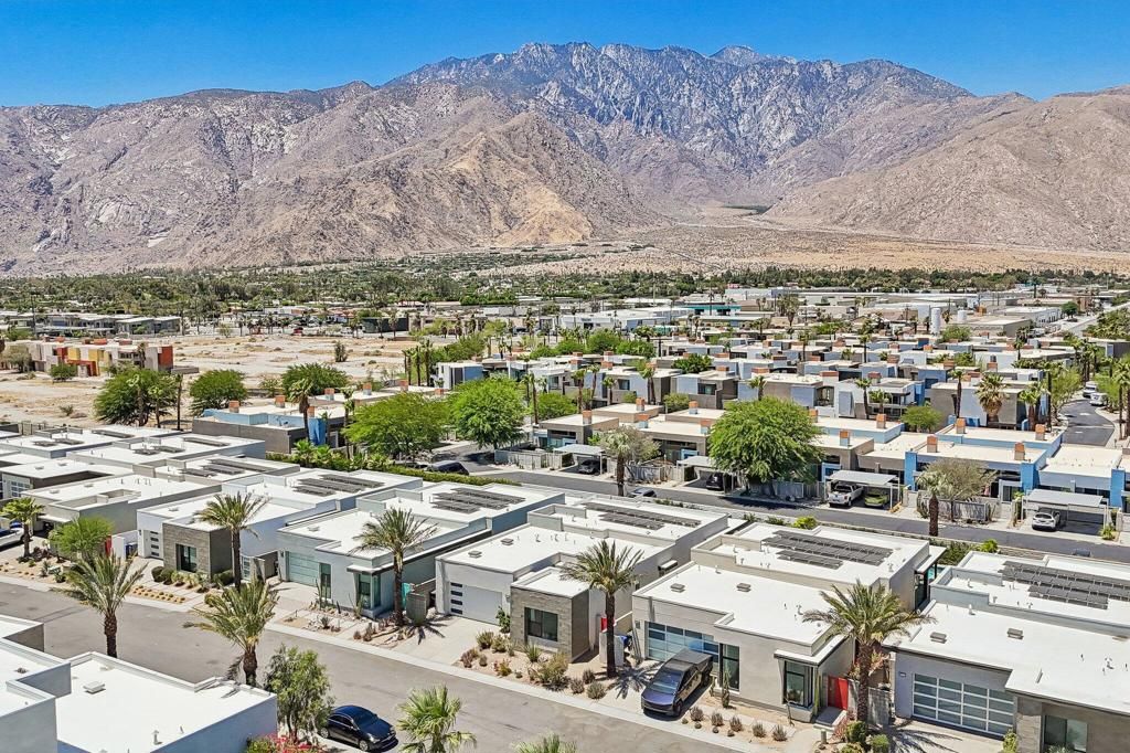 Image 47 of property listing at 3735 Taylor Drive, Palm Springs, CA 92262
