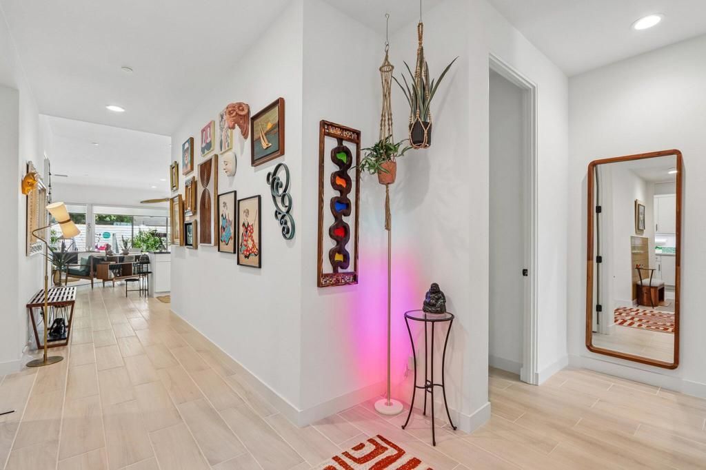 Image 5 of property listing at 3735 Taylor Drive, Palm Springs, CA 92262