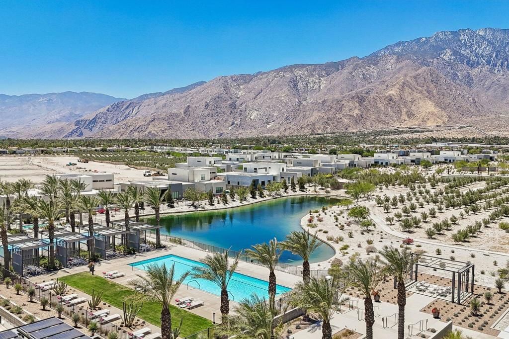 Image 60 of property listing at 3735 Taylor Drive, Palm Springs, CA 92262