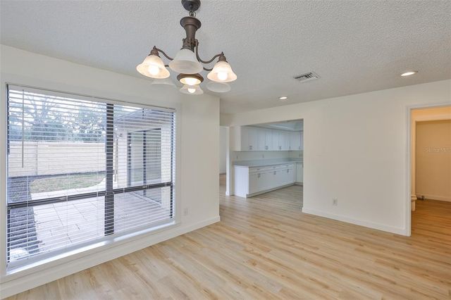 13703 SWEETWATER COVE PLACE, Tampa, FL 33613