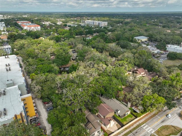 13703 SWEETWATER COVE PLACE, Tampa, FL 33613