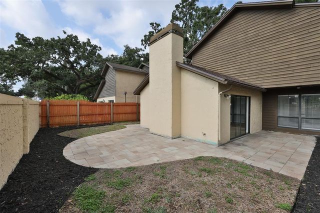 13703 SWEETWATER COVE PLACE, Tampa, FL 33613