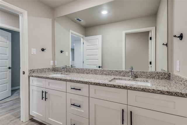 613 Vine Street 106, Argyle, TX 76226