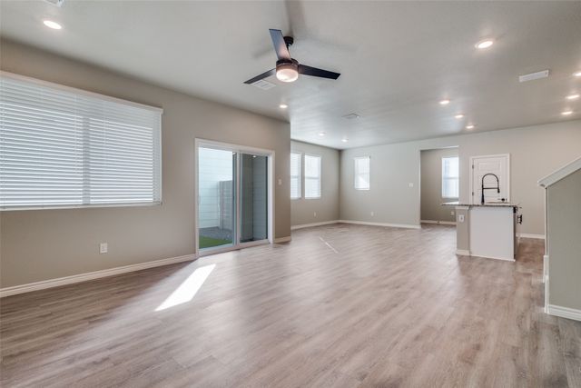 613 Vine Street 106, Argyle, TX 76226