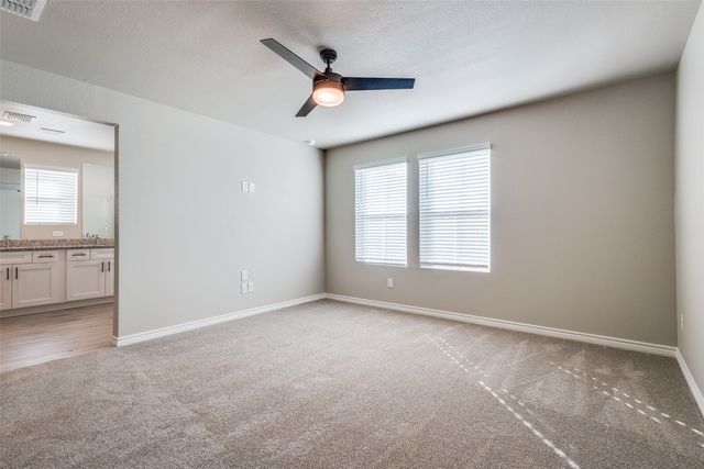 613 Vine Street 106, Argyle, TX 76226