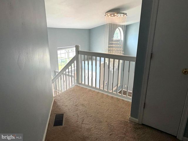 14 WOOD THRUSH AVE, Sicklerville, NJ 08081
