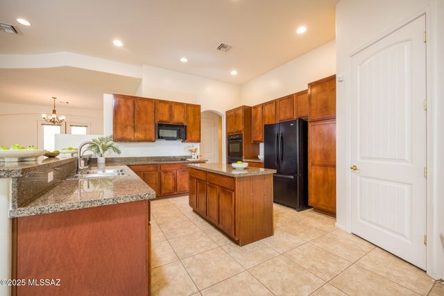 13575 S Sonoita Ranch Circle, Vail, AZ 85641