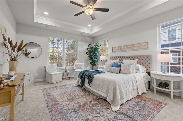 1920 Lancing Crest LN, Chesapeake, VA 23323