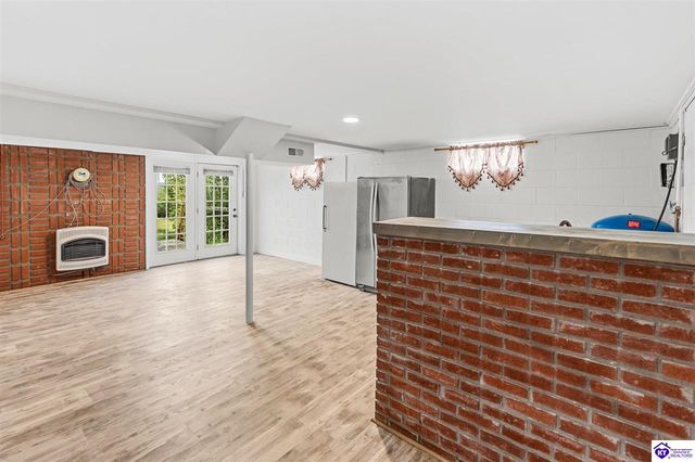 4820 Fort Avenue, Vine Grove, KY 40175