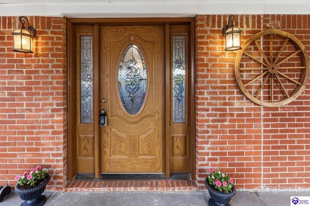 4820 Fort Avenue, Vine Grove, KY 40175
