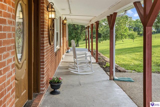 4820 Fort Avenue, Vine Grove, KY 40175