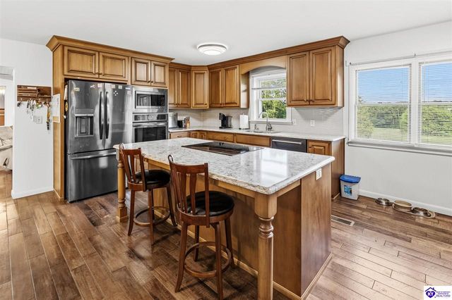 4820 Fort Avenue, Vine Grove, KY 40175