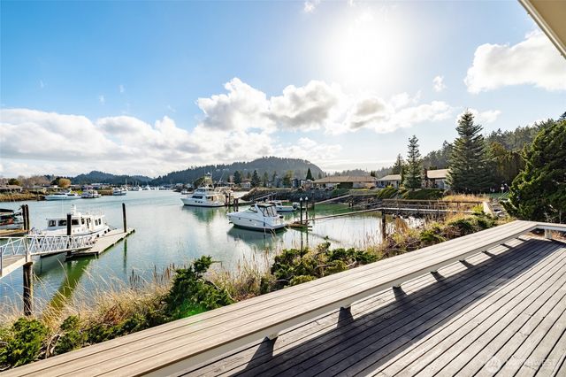 159 Swinomish Dr., La Conner, WA 98257