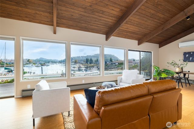 159 Swinomish Dr., La Conner, WA 98257