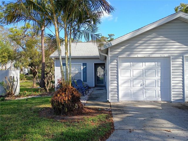 39650 US HIGHWAY 19 N 631, Tarpon Springs, FL 34689
