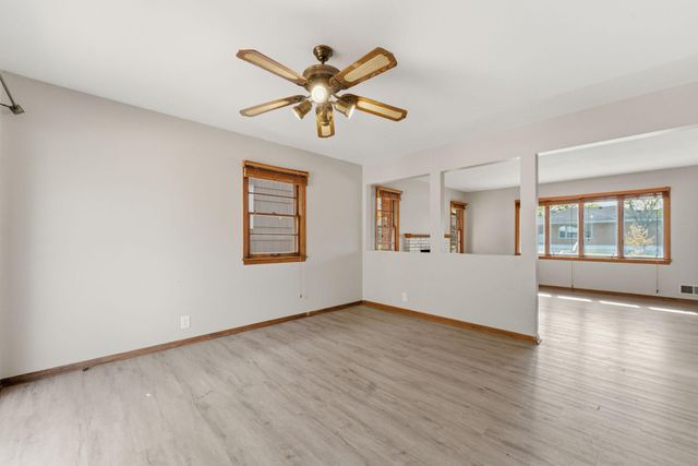 6048 Dupont Avenue S, Minneapolis, MN 55419