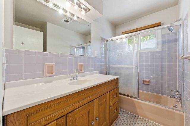 6048 Dupont Avenue S, Minneapolis, MN 55419