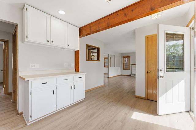 6048 Dupont Avenue S, Minneapolis, MN 55419