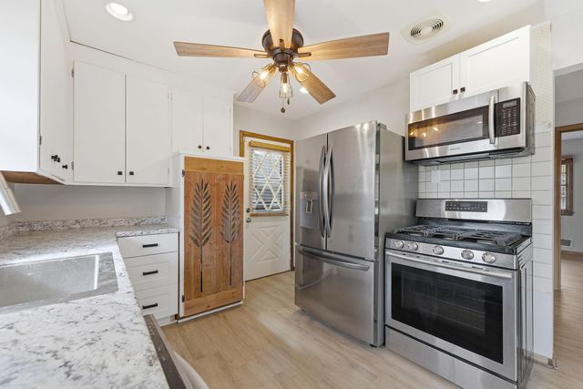 6048 Dupont Avenue S, Minneapolis, MN 55419