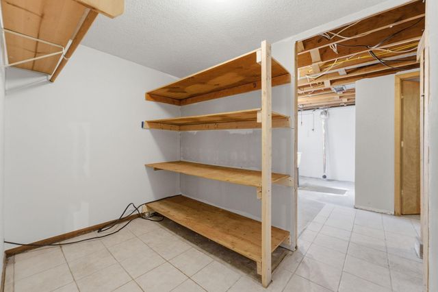 6048 Dupont Avenue S, Minneapolis, MN 55419