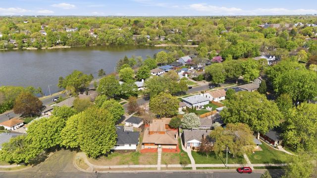6048 Dupont Avenue S, Minneapolis, MN 55419