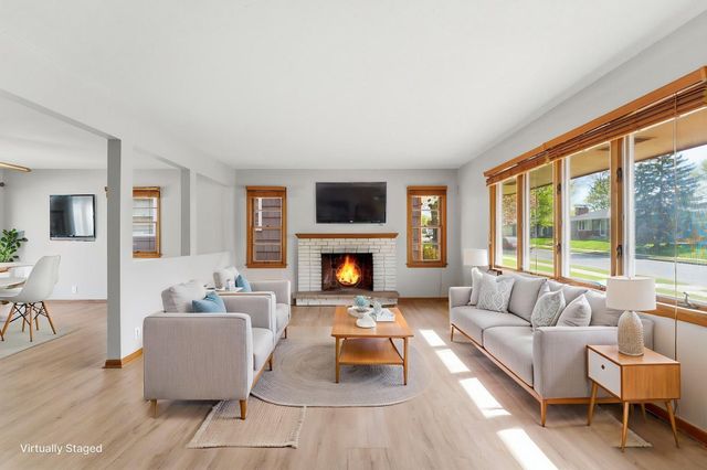 6048 Dupont Avenue S, Minneapolis, MN 55419