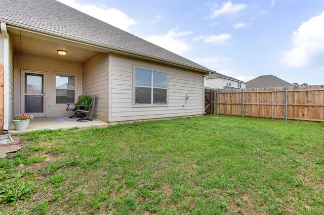 239 Irick Court, Aubrey, TX 76227