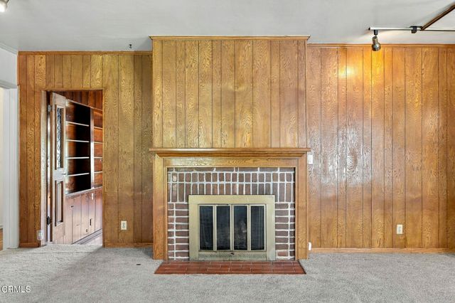 822 Salisbury Road, La Canada Flintridge, CA 91011