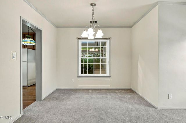 822 Salisbury Road, La Canada Flintridge, CA 91011
