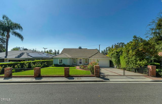 822 Salisbury Road, La Canada Flintridge, CA 91011
